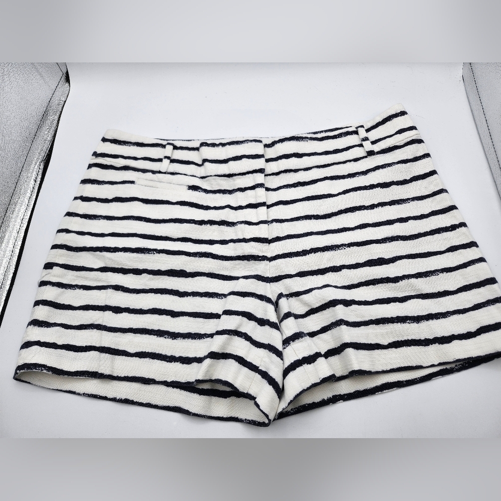 Striped Black and White Shorts Sz 6